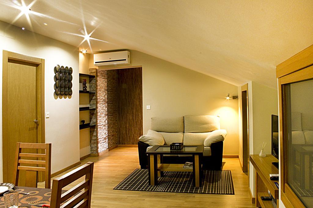 Apartamentos Turisticos Cullar Vega الغرفة الصورة
